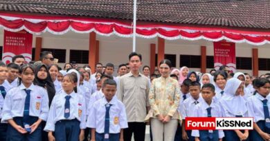 Wapres Gibran Pantau Sekolah Rakyat, Apa Bedanya sama Sekolah Negeri-