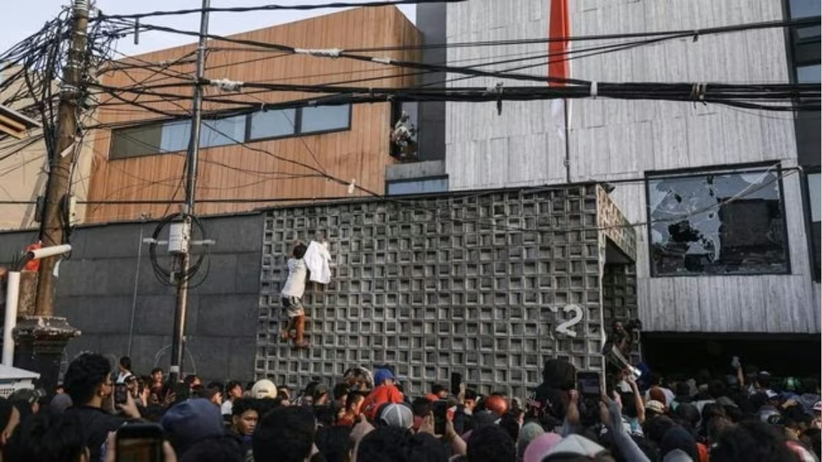 Rumah Sahroni Dijarah, Netizen Seret Eko dan Uya Kuya