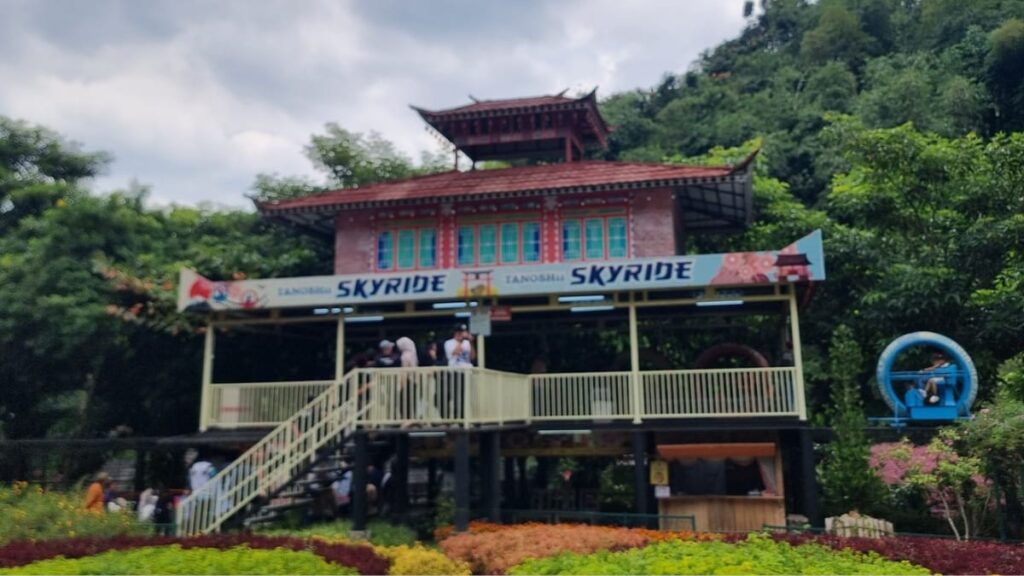 Tanoshii Skyride, Wahana Seru Bernuansa Jepang di Bandung