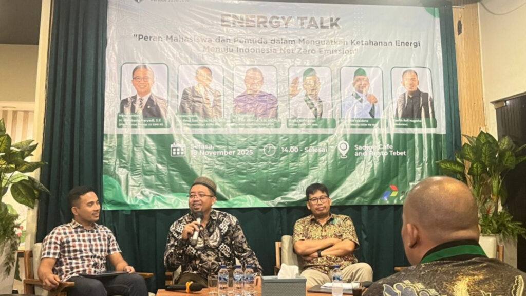 HMI Gelar Energy Talk