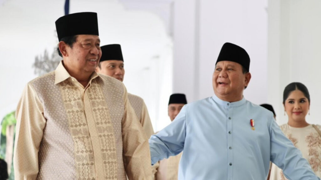 Prabowo Sambut Jokowi dan SBY Saat Gelar Open House di Istana