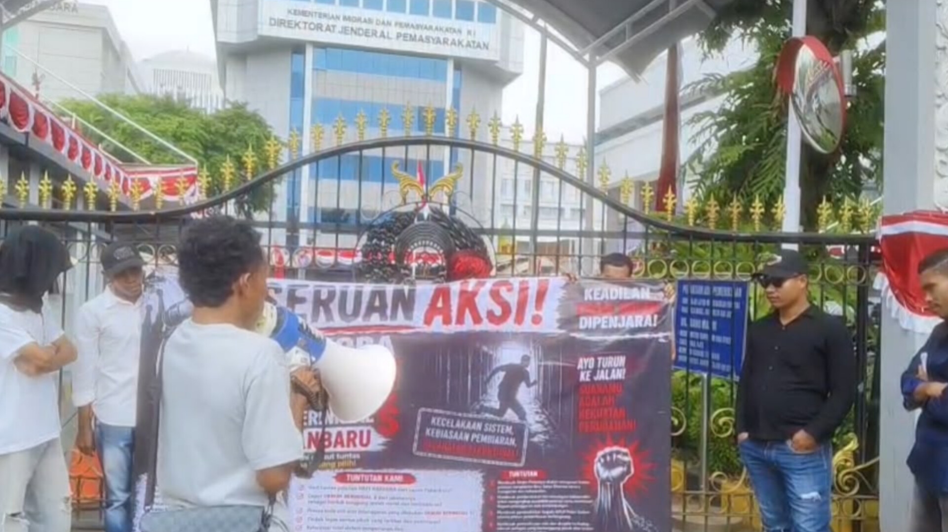 Napi Narkoba Kabur, Mahasiswa Desak Kalapas Pekanbaru Dicopot